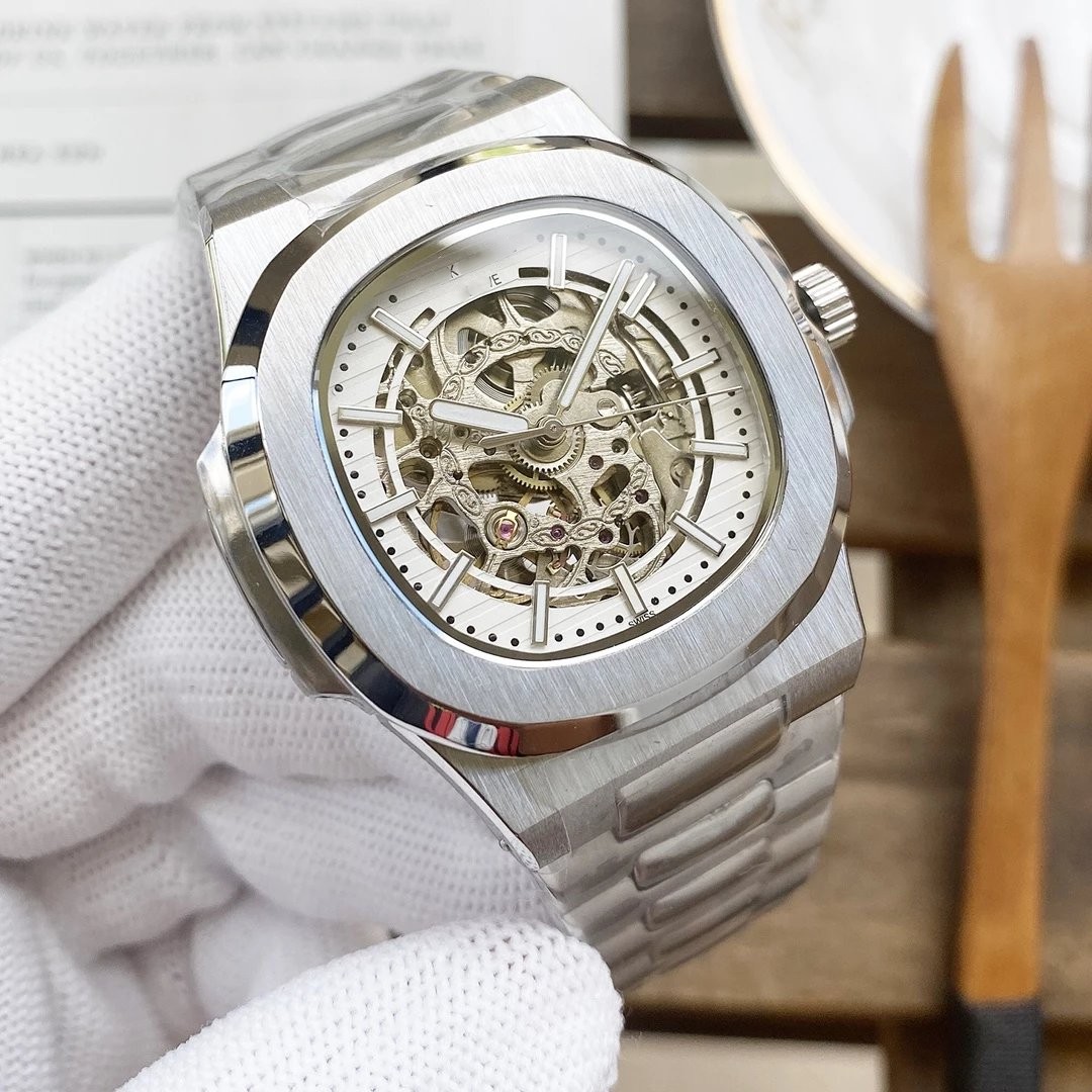 Serie 5 Nautic Skeleton